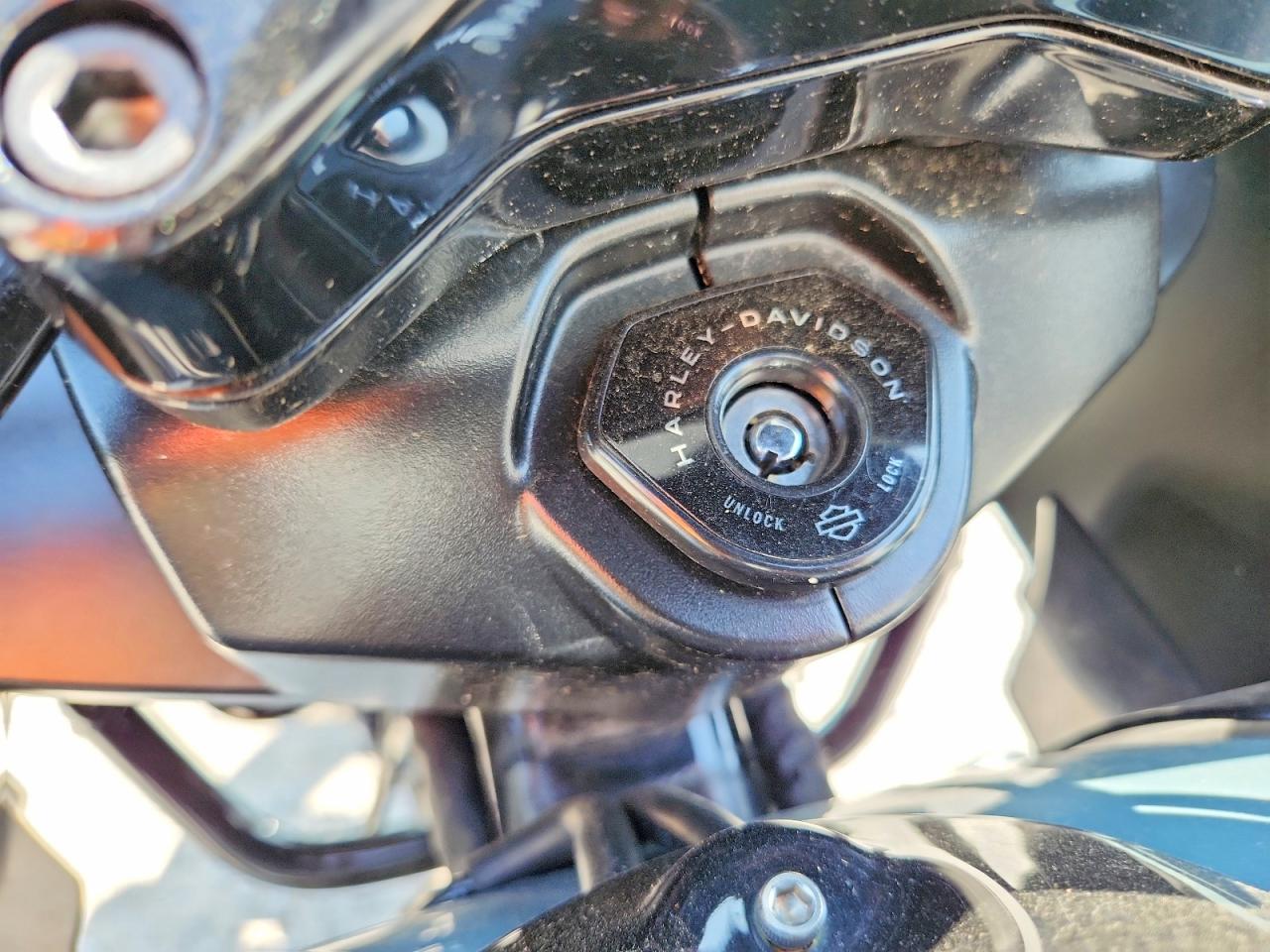 Harley-Davidson Fl