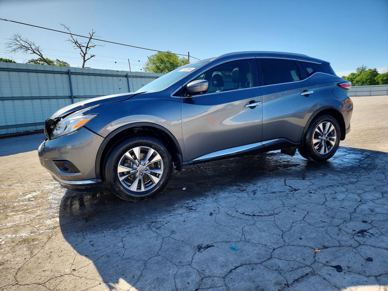 Salvage Nissan Murano Image