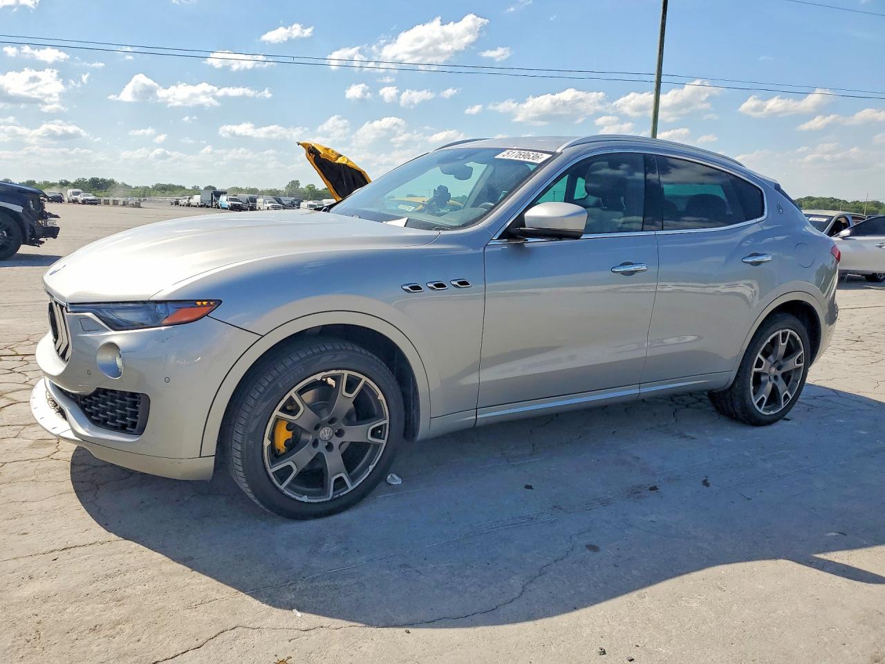 Salvage Maserati Levantes for Sale