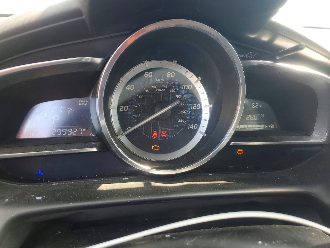 Toyota Yaris Base