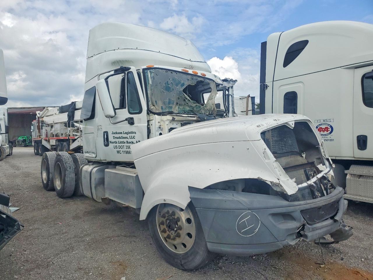 Salvage International Prostar Image