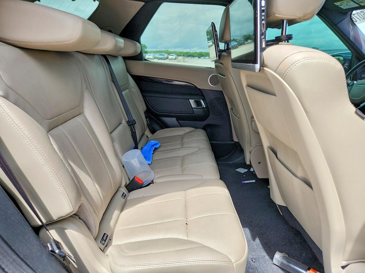 Land Rover Discovery Se
