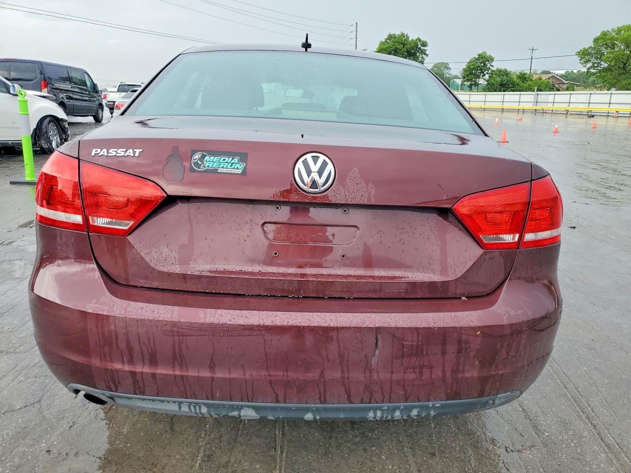 Volkswagen Passat S