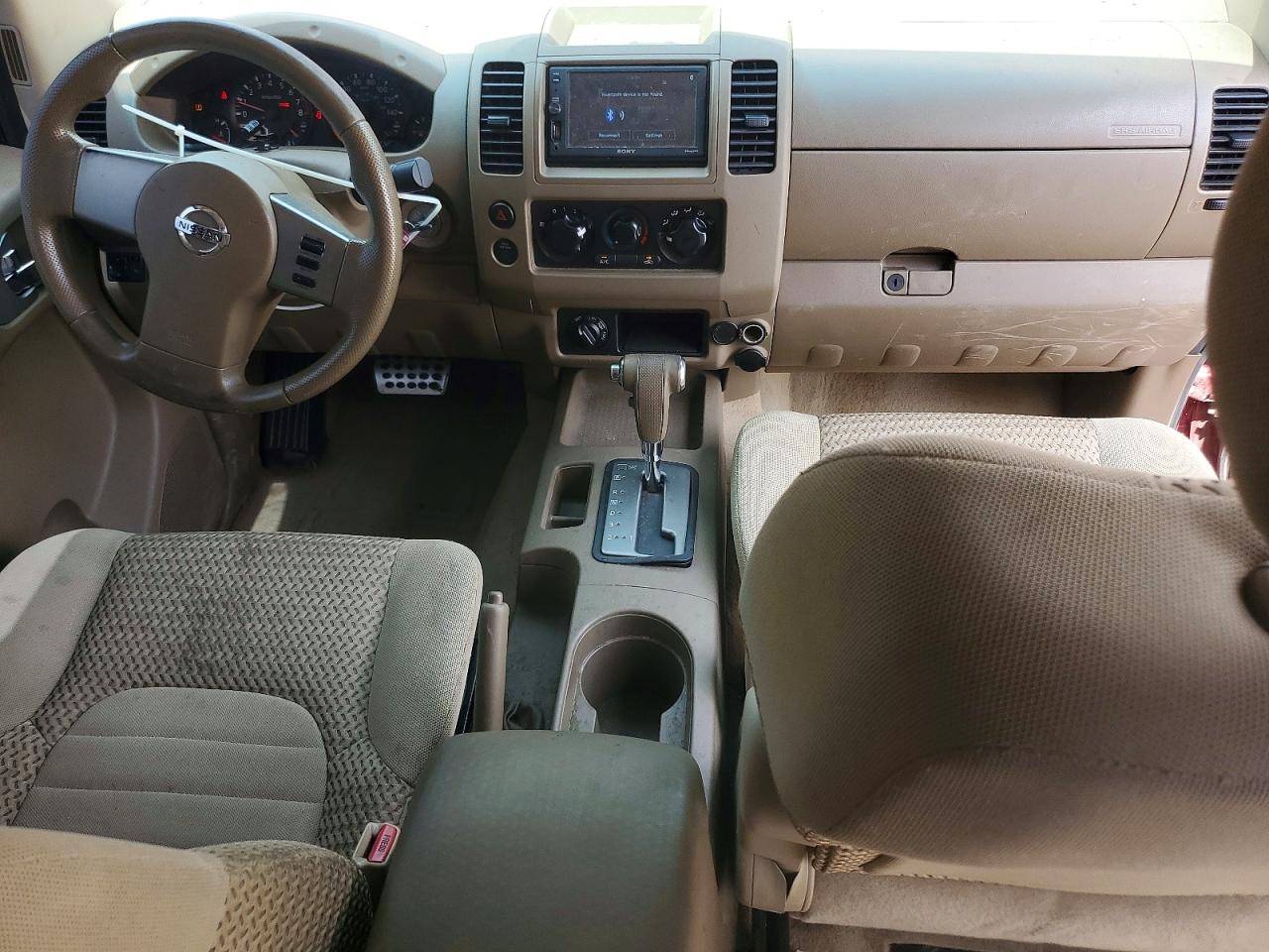 Nissan Frontier Se