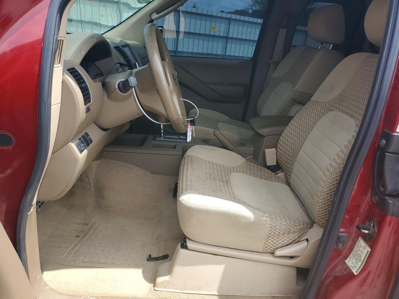 Nissan Frontier Se