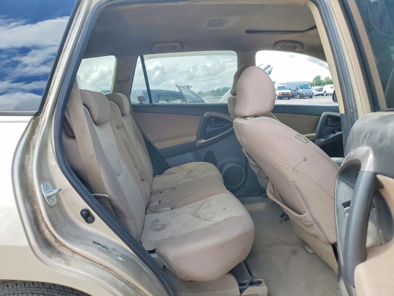 Toyota RAV4 Base