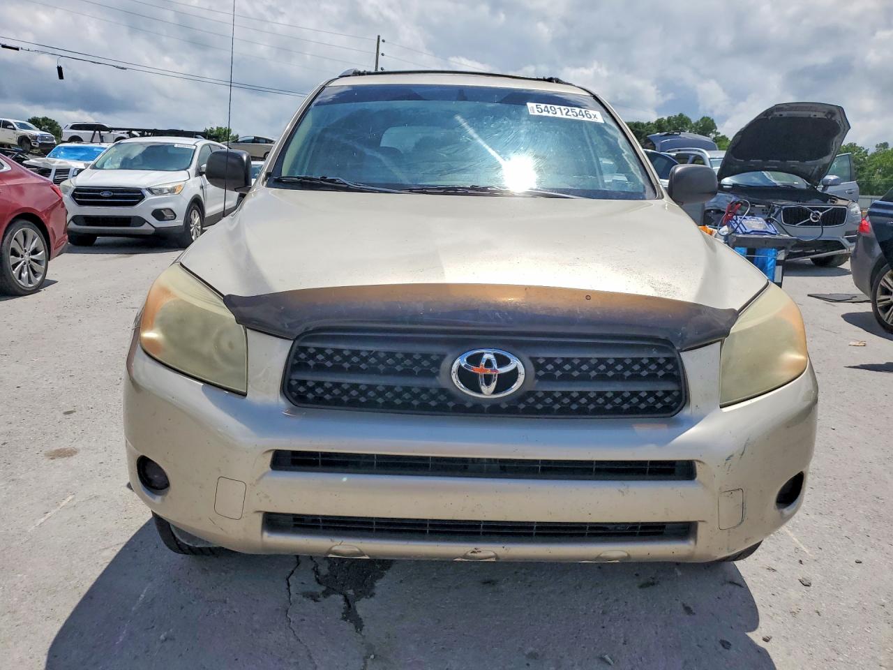 Toyota RAV4 Base