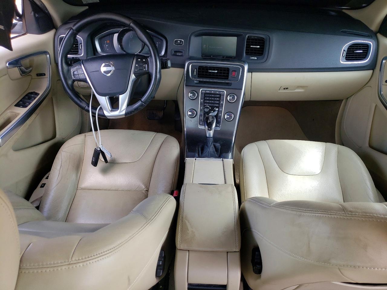 Volvo S60 Premier+