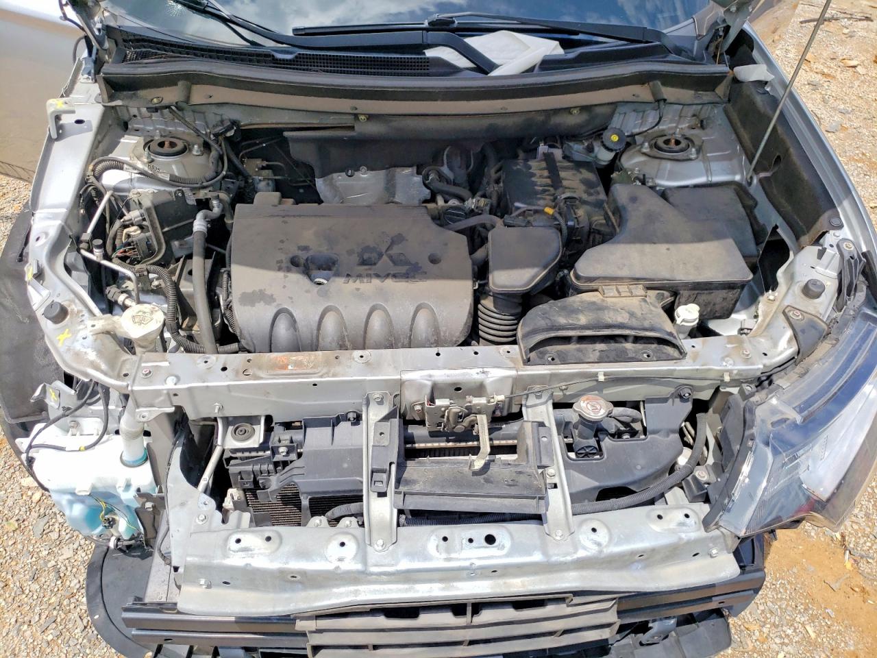 Mitsubishi Outlander Es