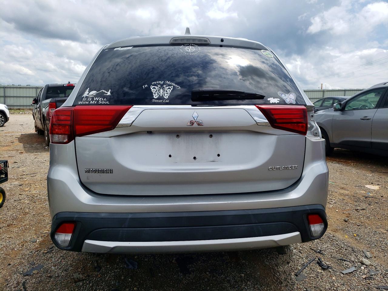 Mitsubishi Outlander Es