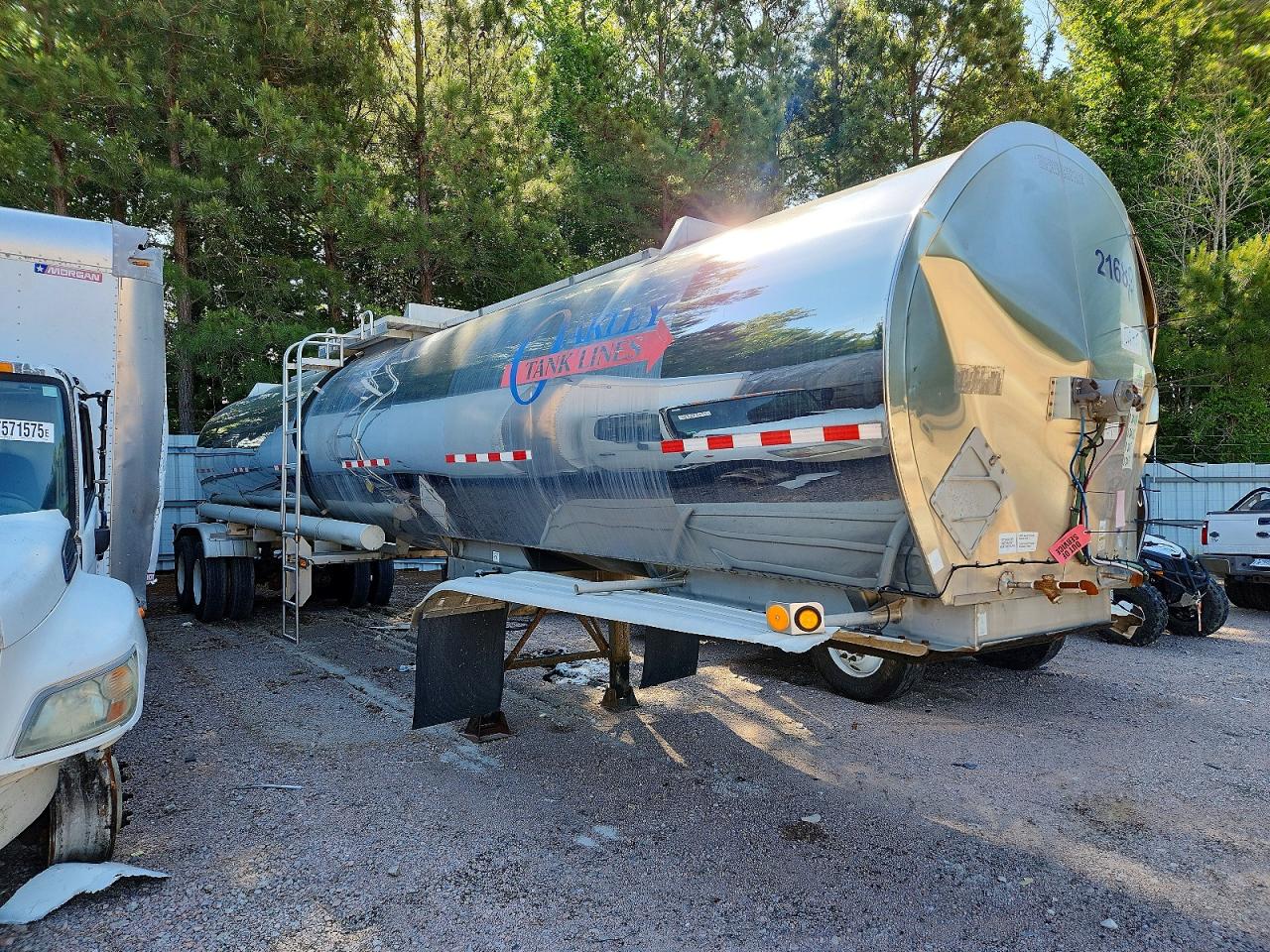 Salvage Brenner Tank Inc. Trailer Image