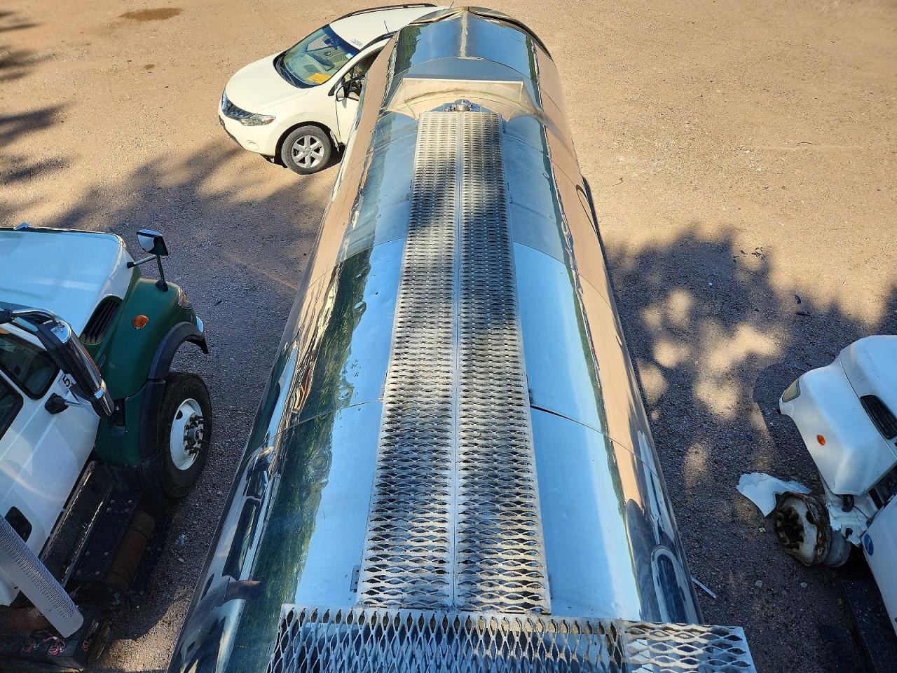 Brenner Tank Inc. Trailer
