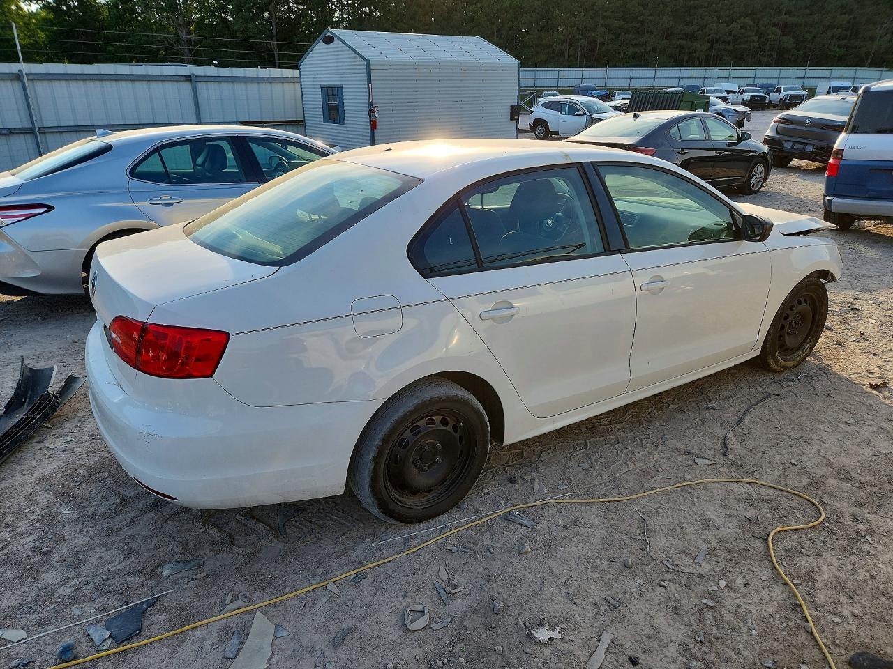 Volkswagen Jetta Base