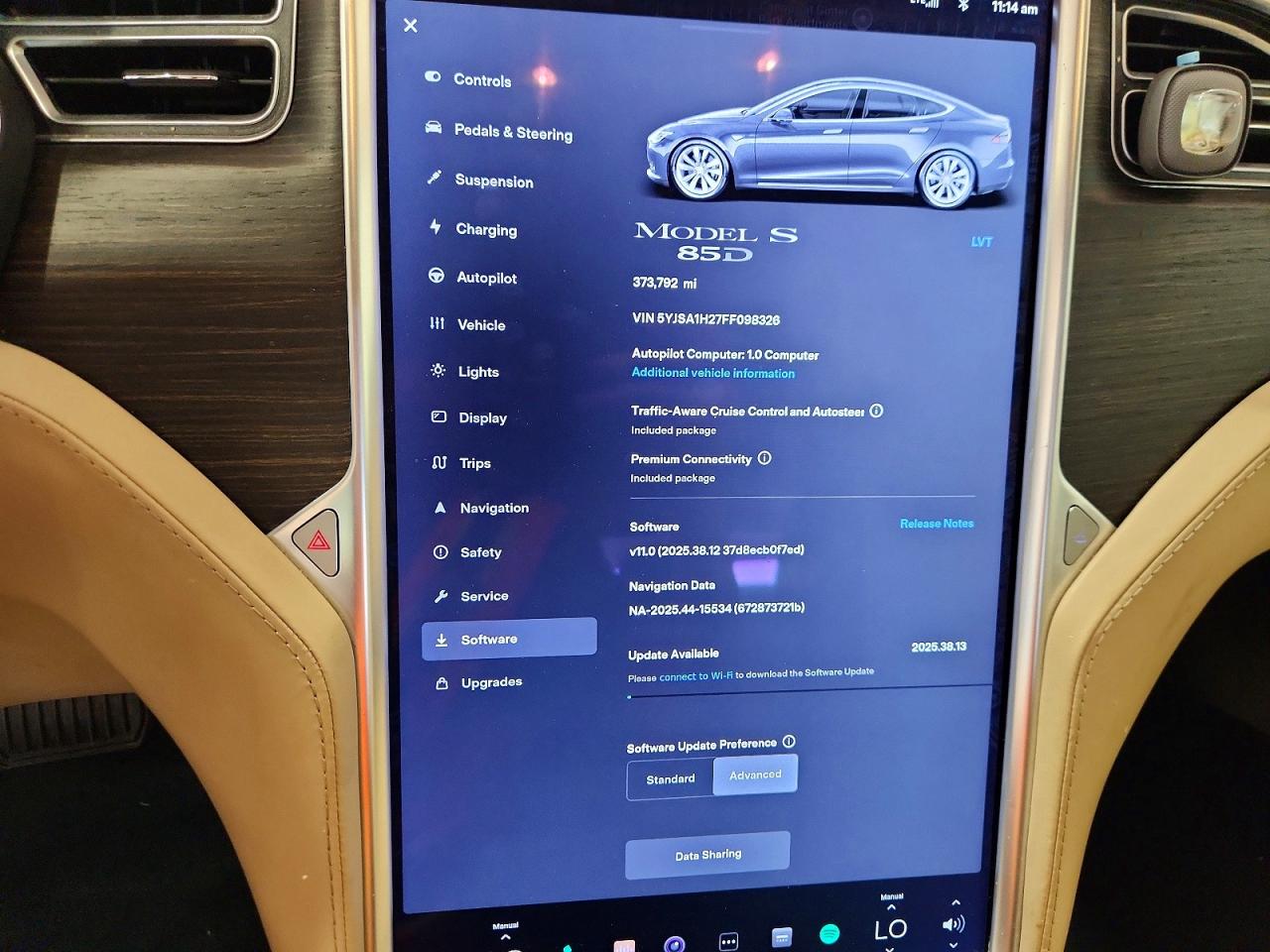 Tesla Model S 85d