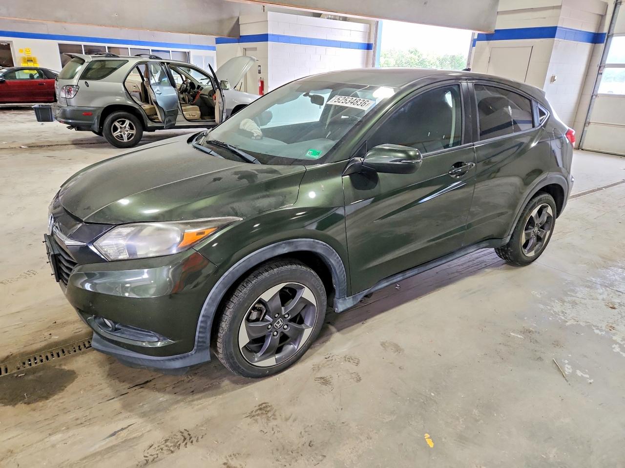 Salvage Honda HR-V Image