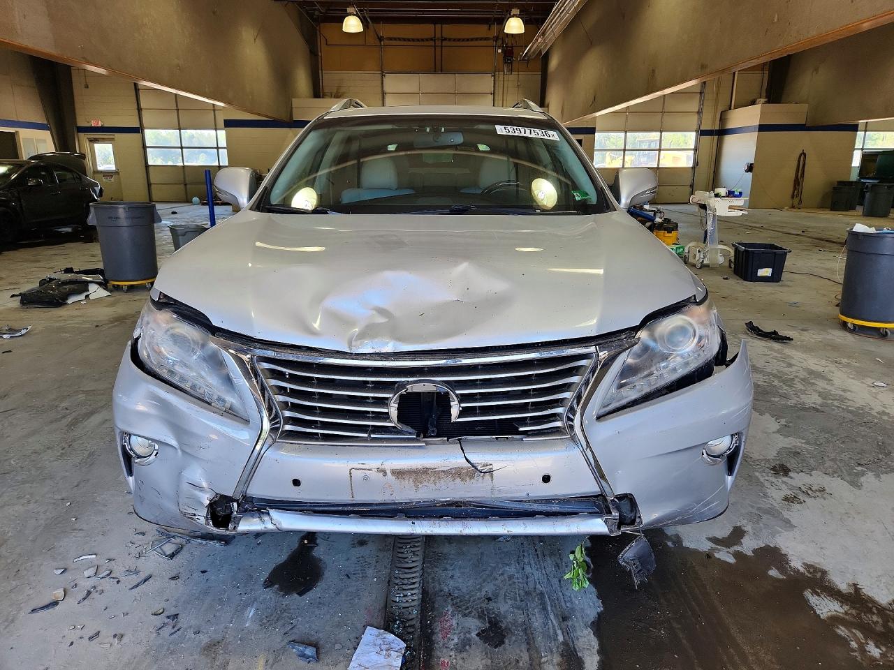 Lexus RX Base