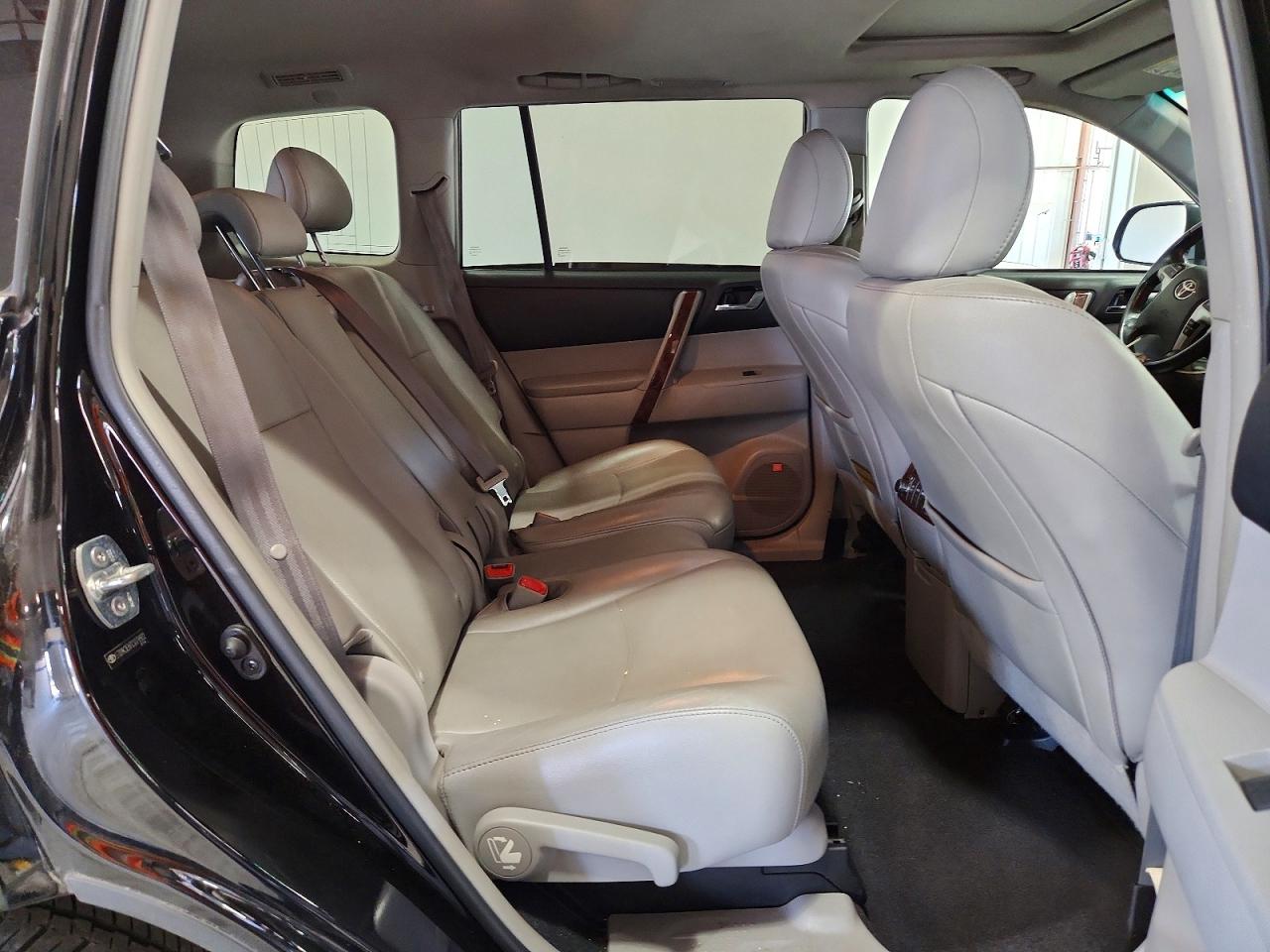 Toyota Highlander Limited