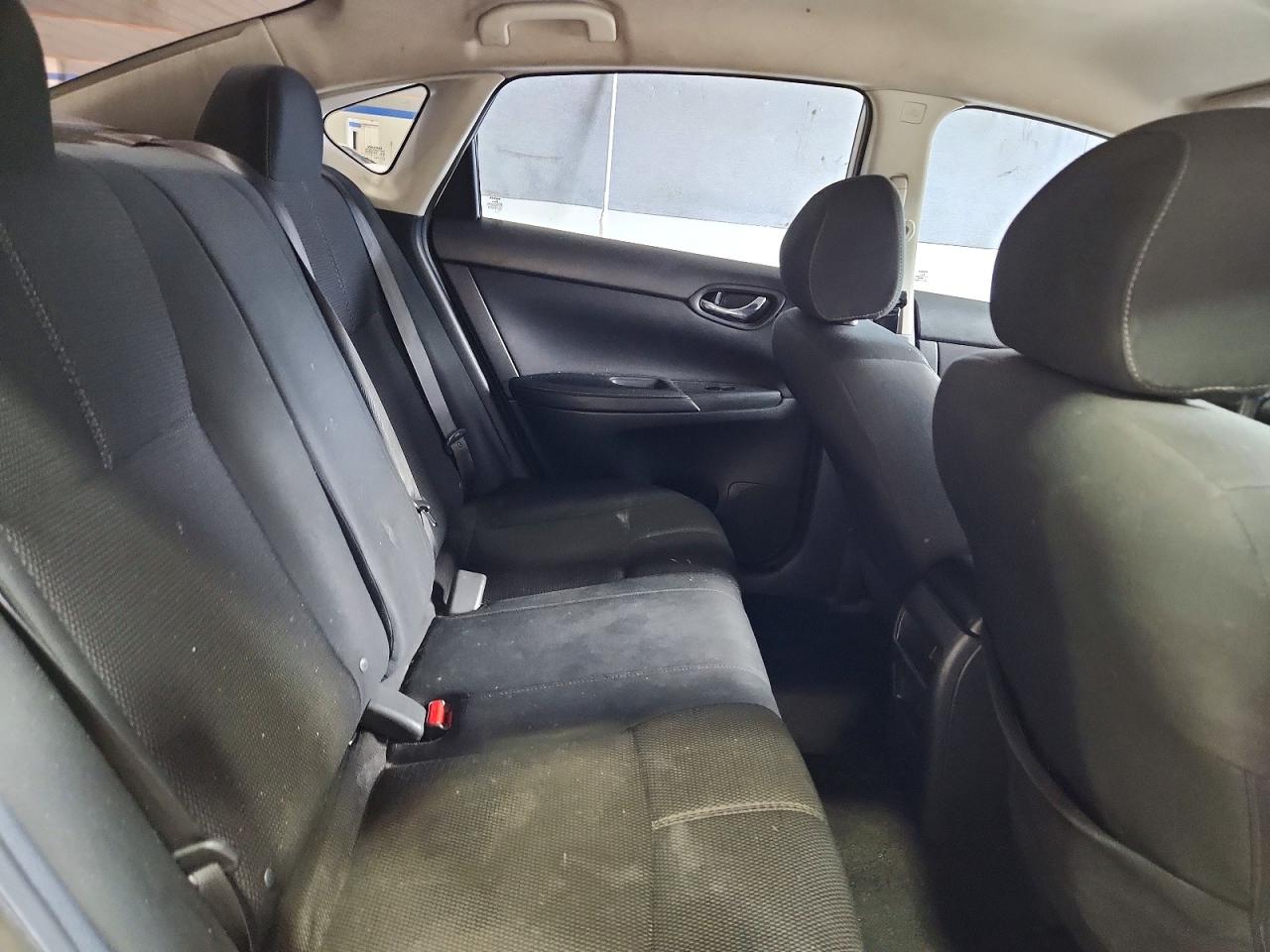 Nissan Sentra S