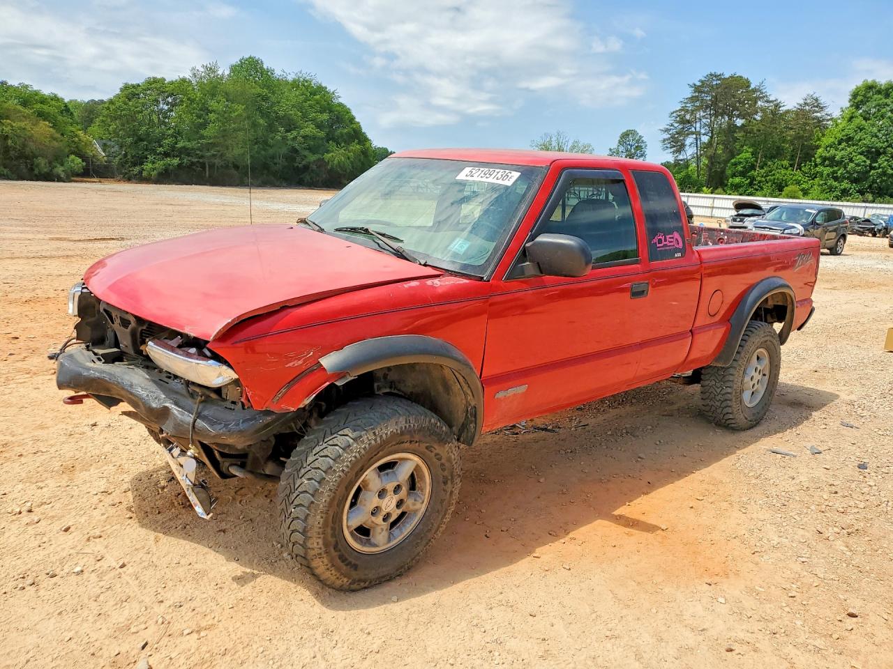 Salvage Chevrolet S-10 Image