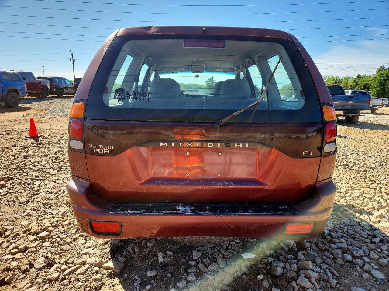 Mitsubishi Montero Sport Es