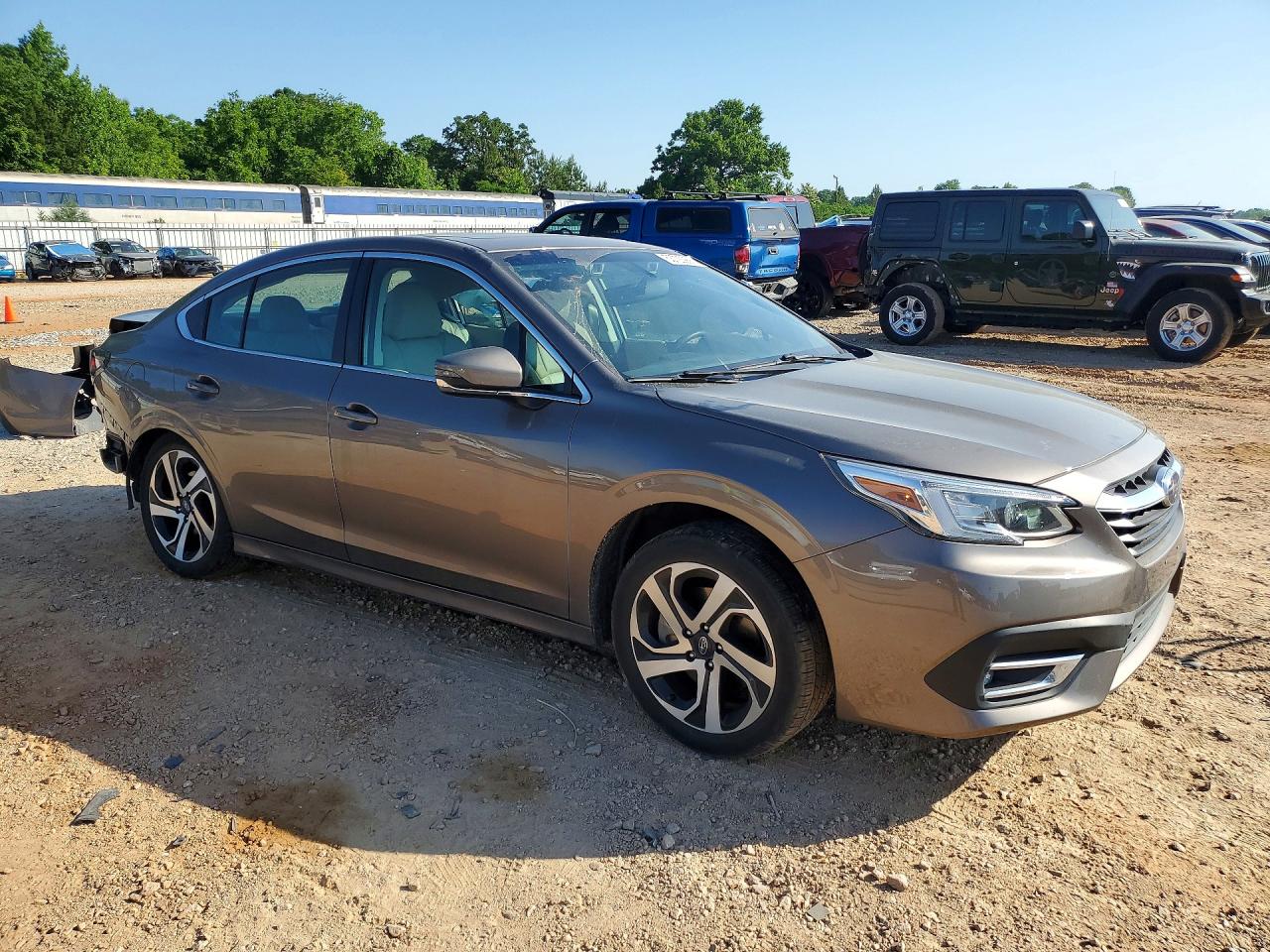 Subaru Legacy Limited