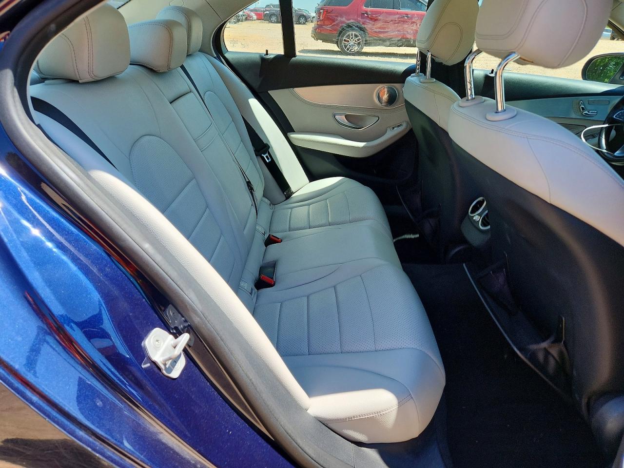 Mercedes-Benz C-Class 300 4matic