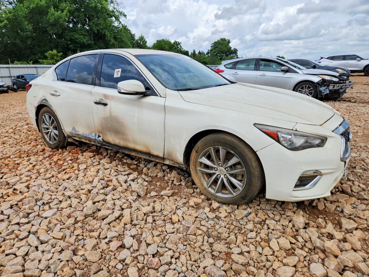 INFINITI Q50 Pure