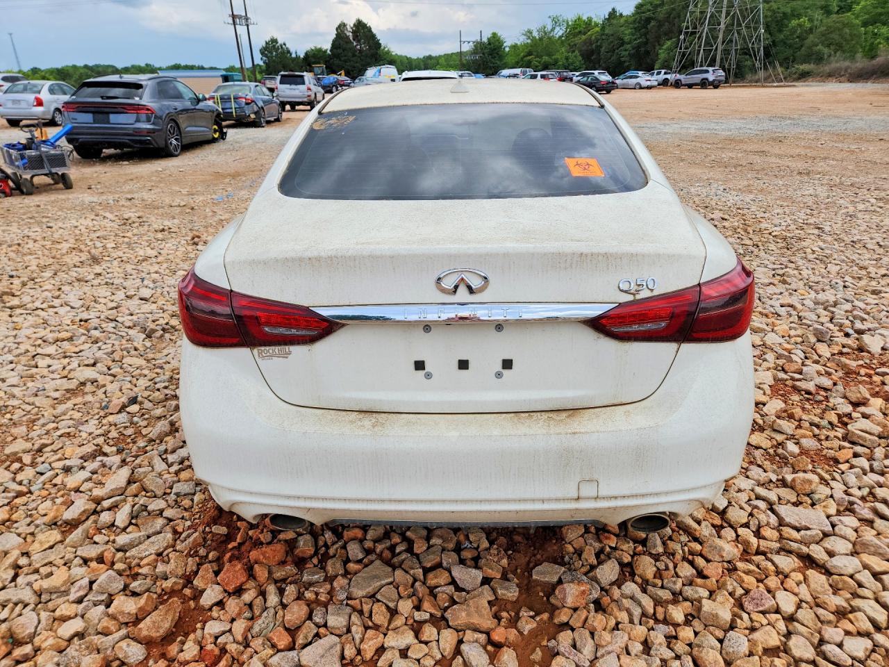 INFINITI Q50 Pure