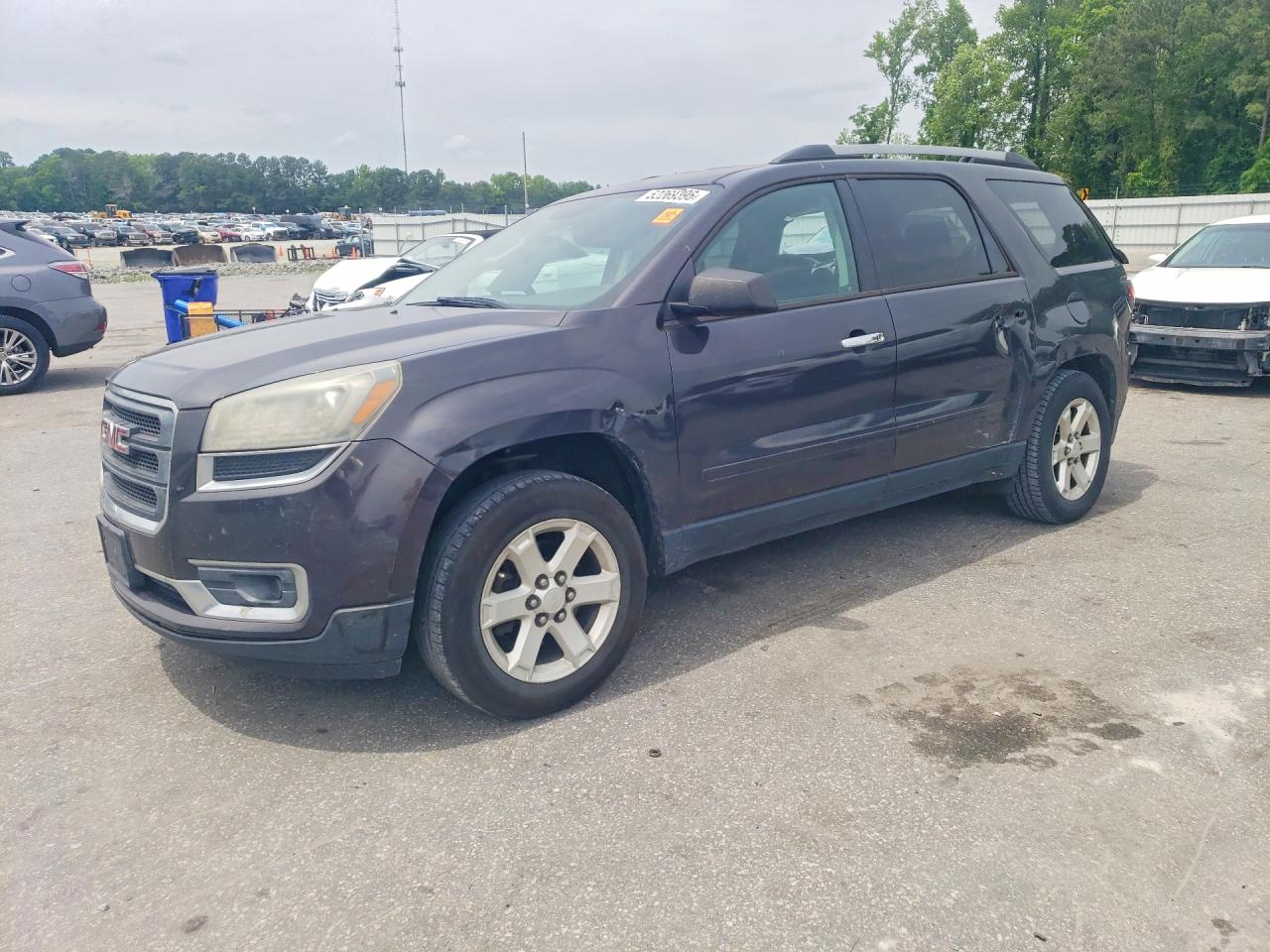 Salvage GMC Acadia Image
