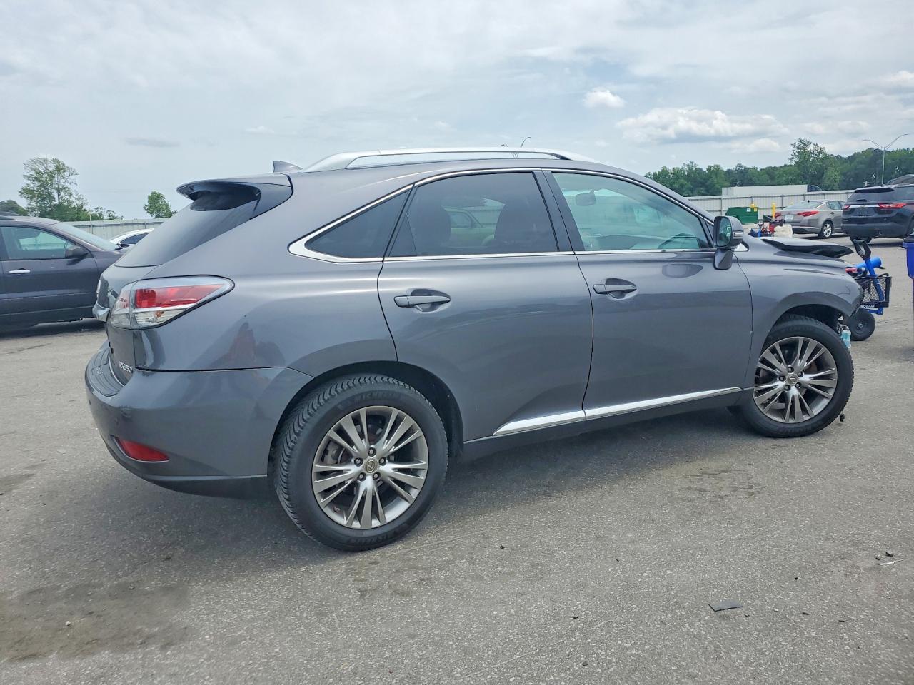 Lexus RX Base