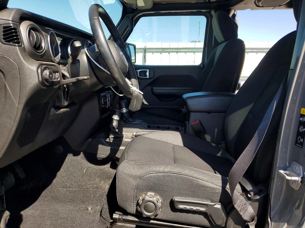Jeep Wrangler Sport