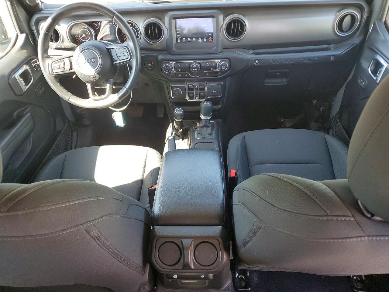 Jeep Wrangler Sport