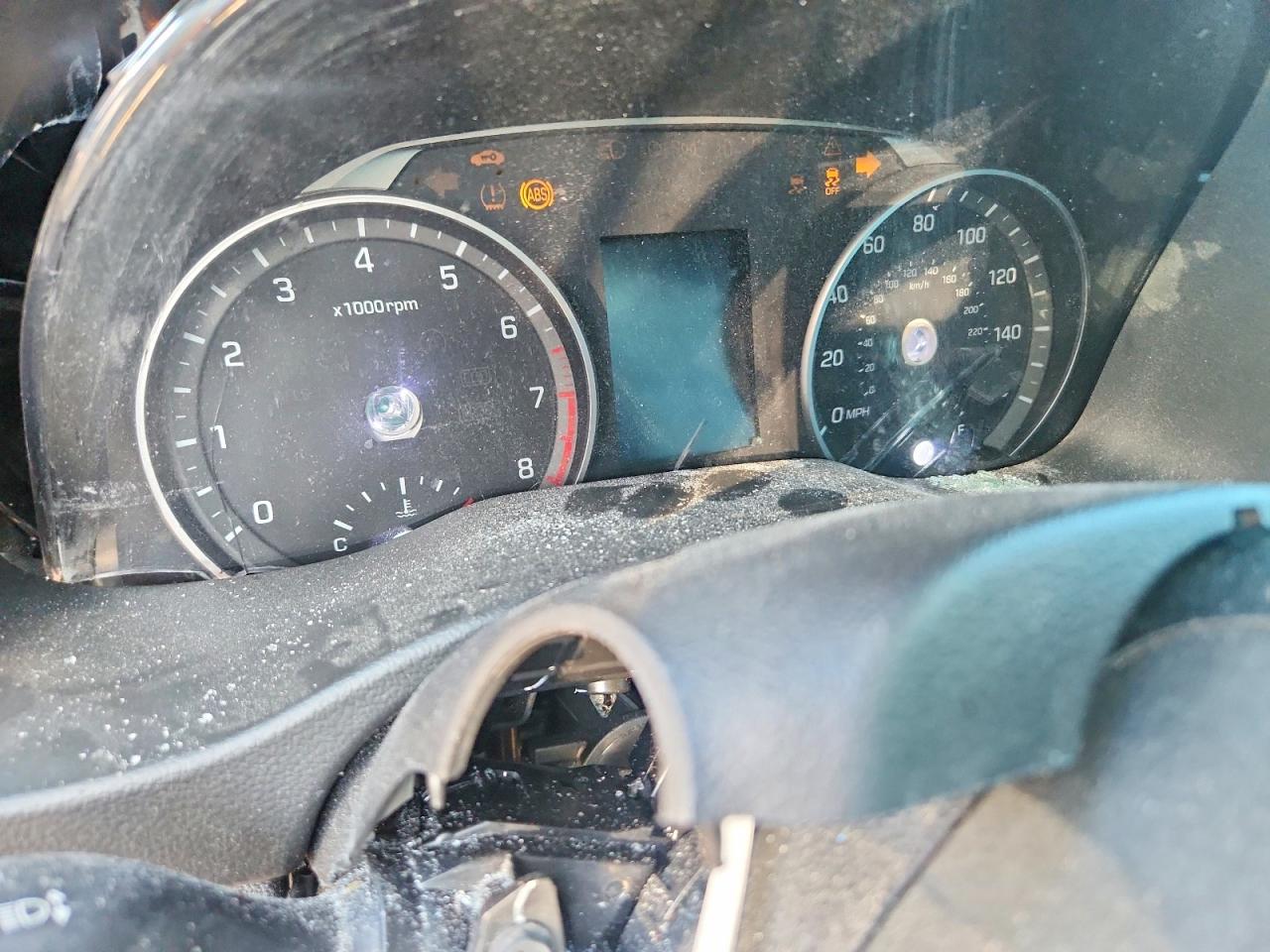 Hyundai ELANTRA Value Edition
