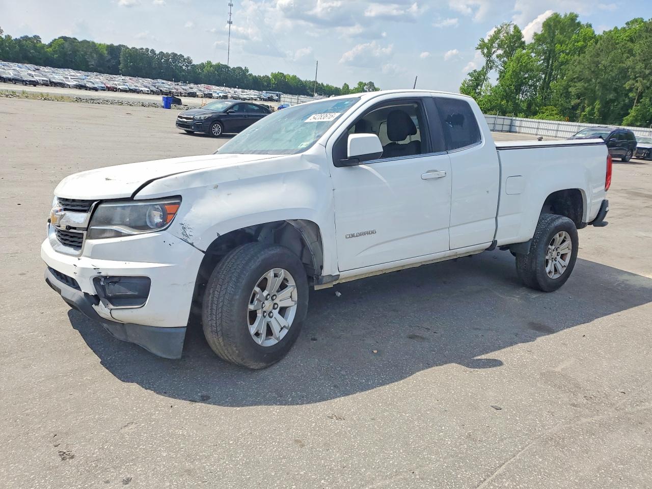 Salvage Chevrolet Colorado Image