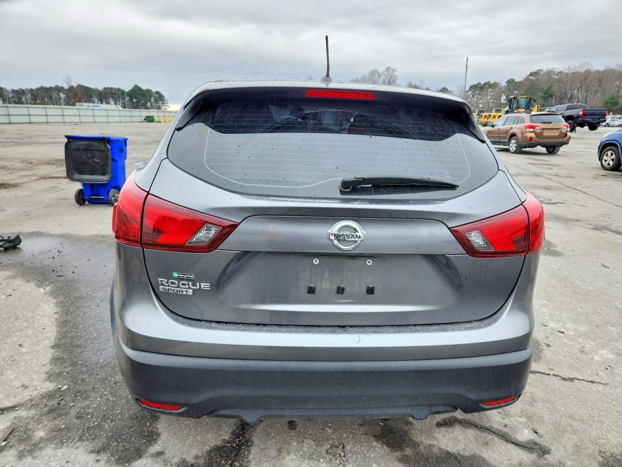 Nissan Rogue S