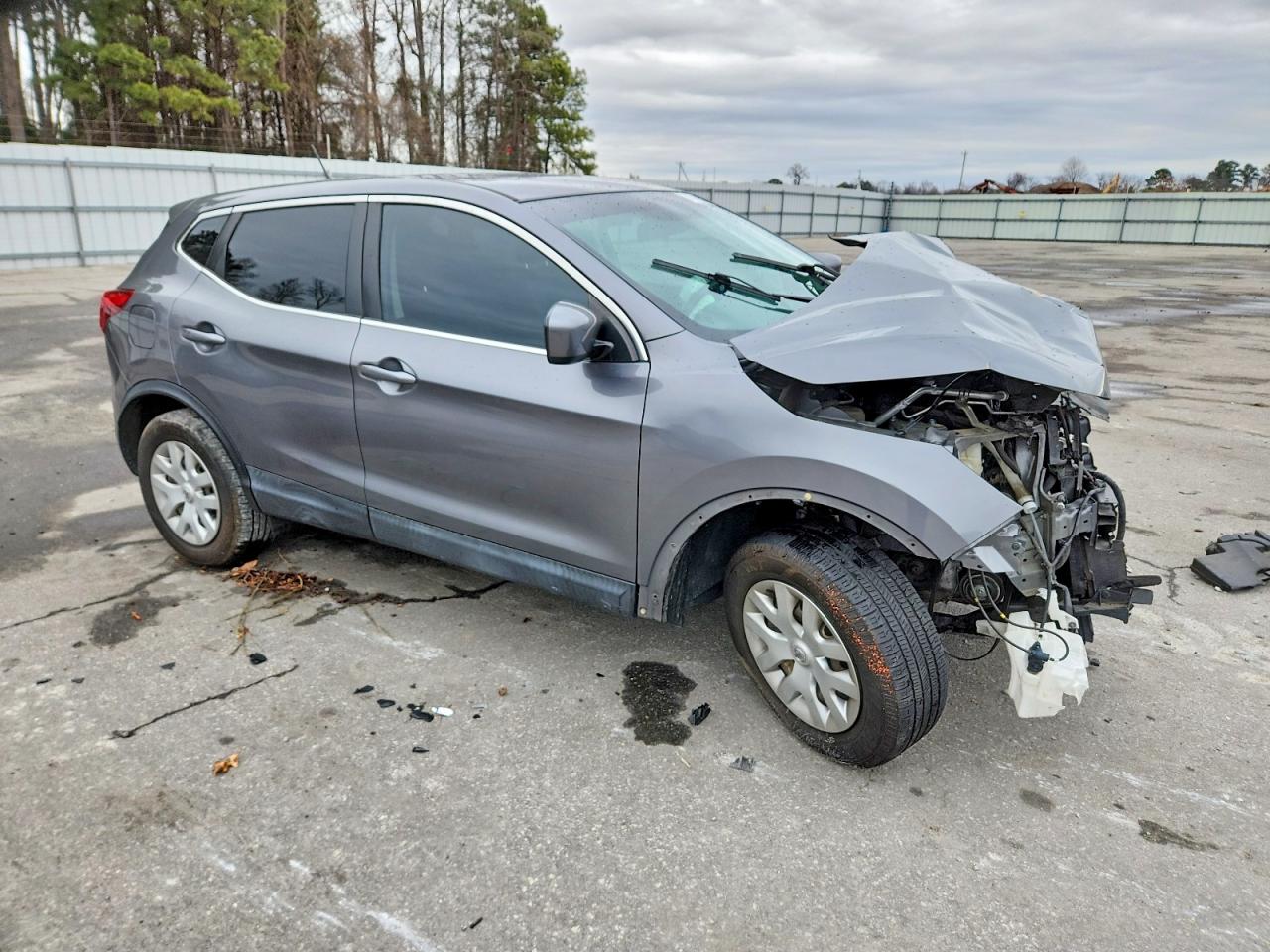Nissan Rogue S