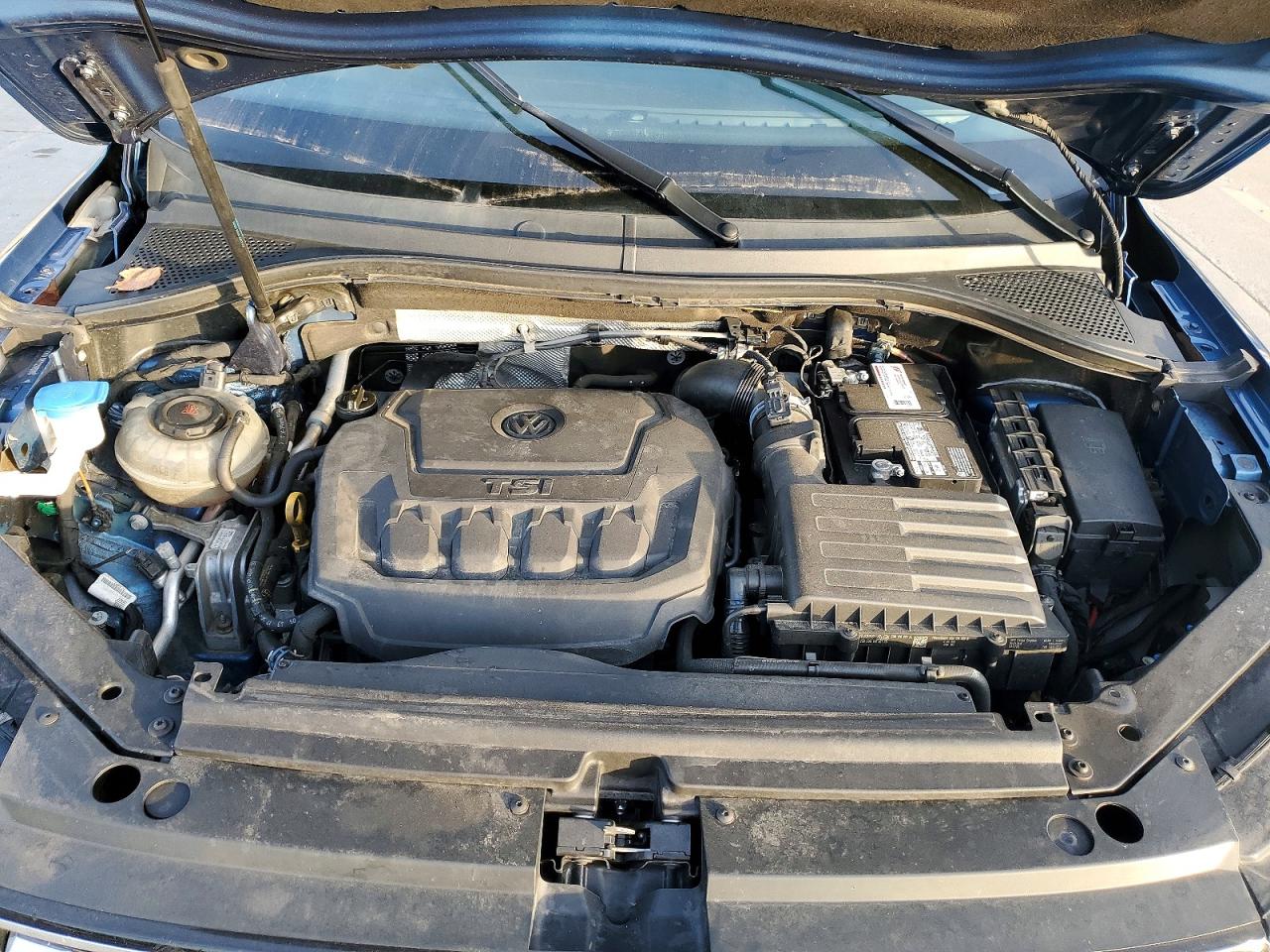Volkswagen Tiguan S