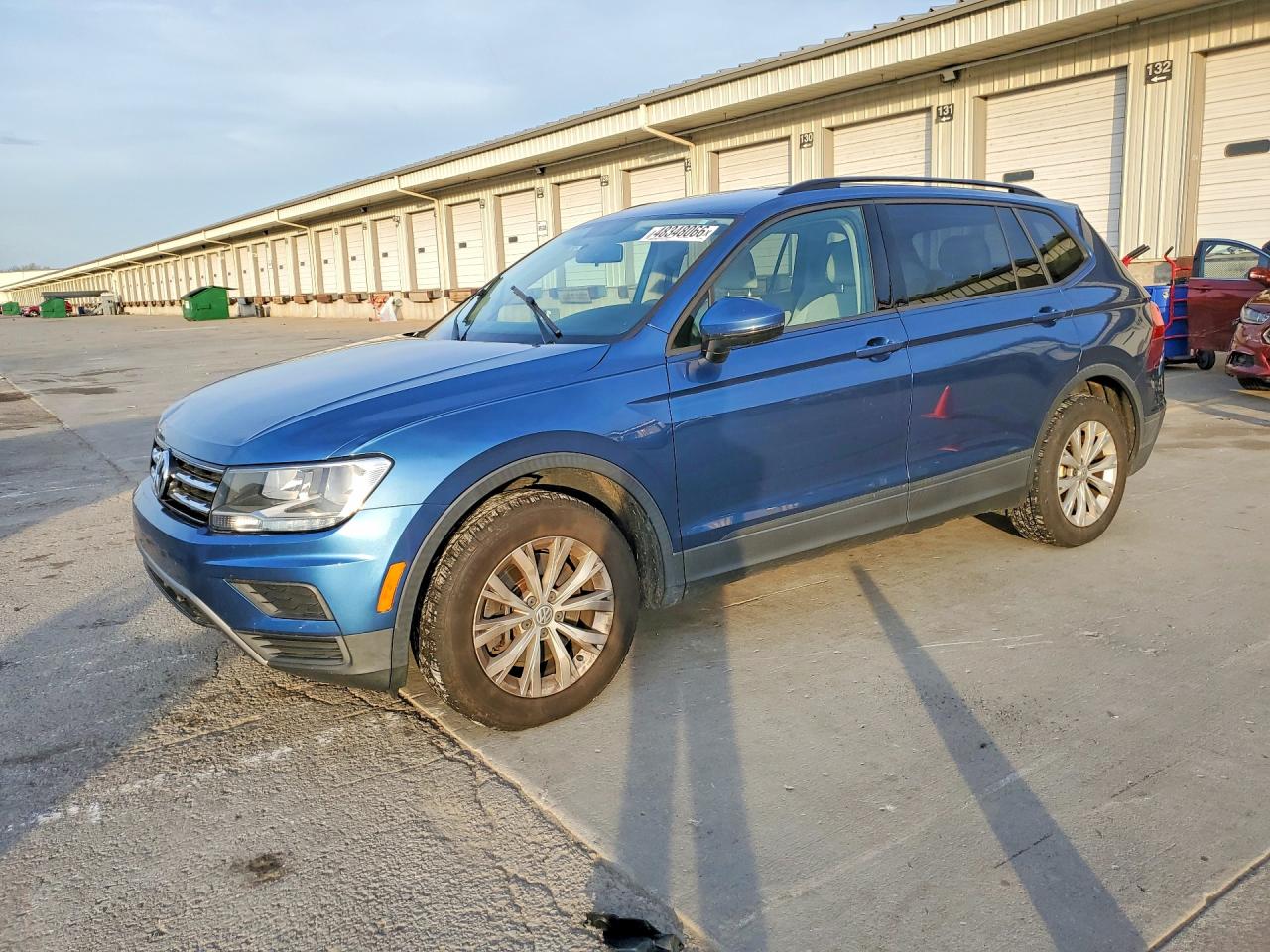 Salvage Volkswagen Tiguan Image