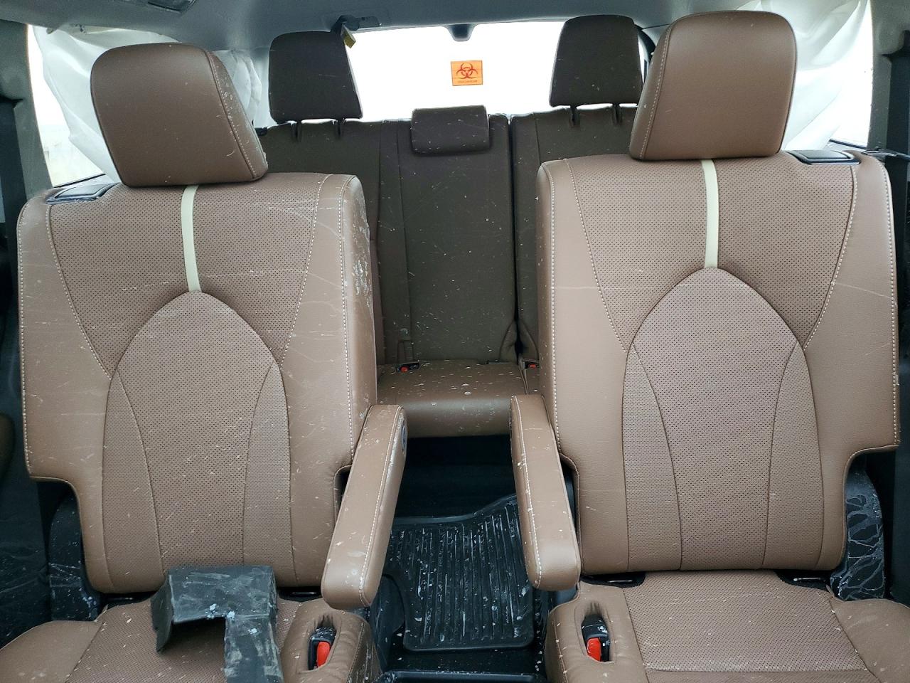 Toyota Grand High Platinum