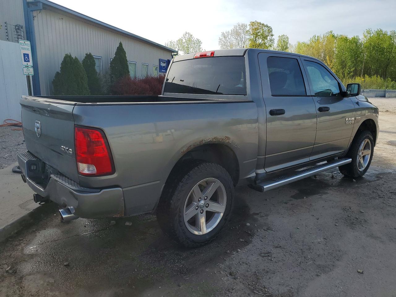 Ram 1500 St
