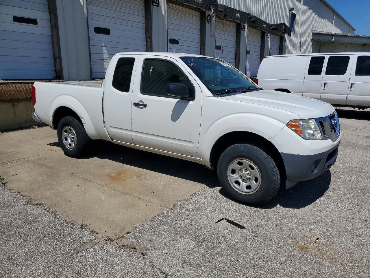 Nissan Frontier S