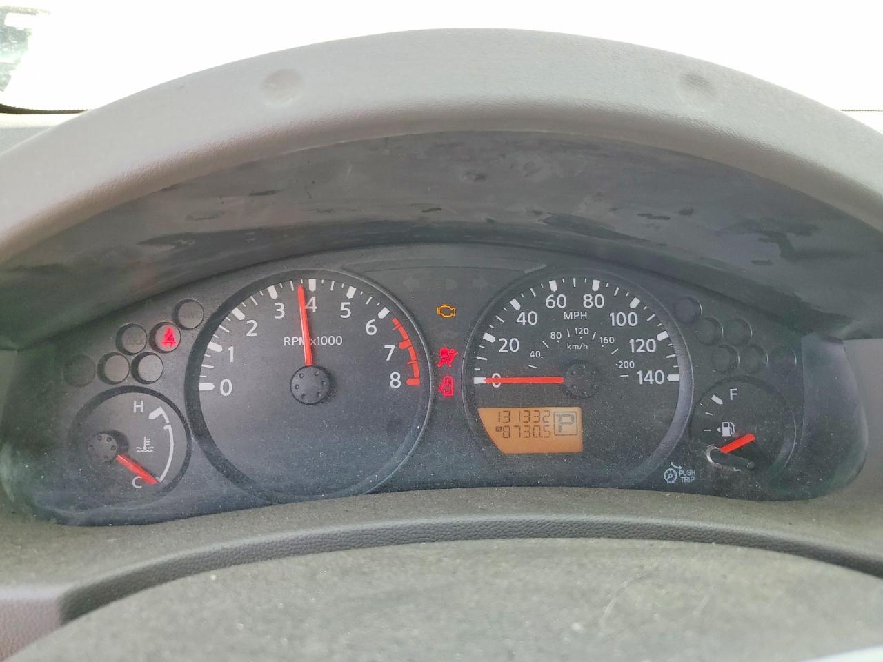 Nissan Frontier S