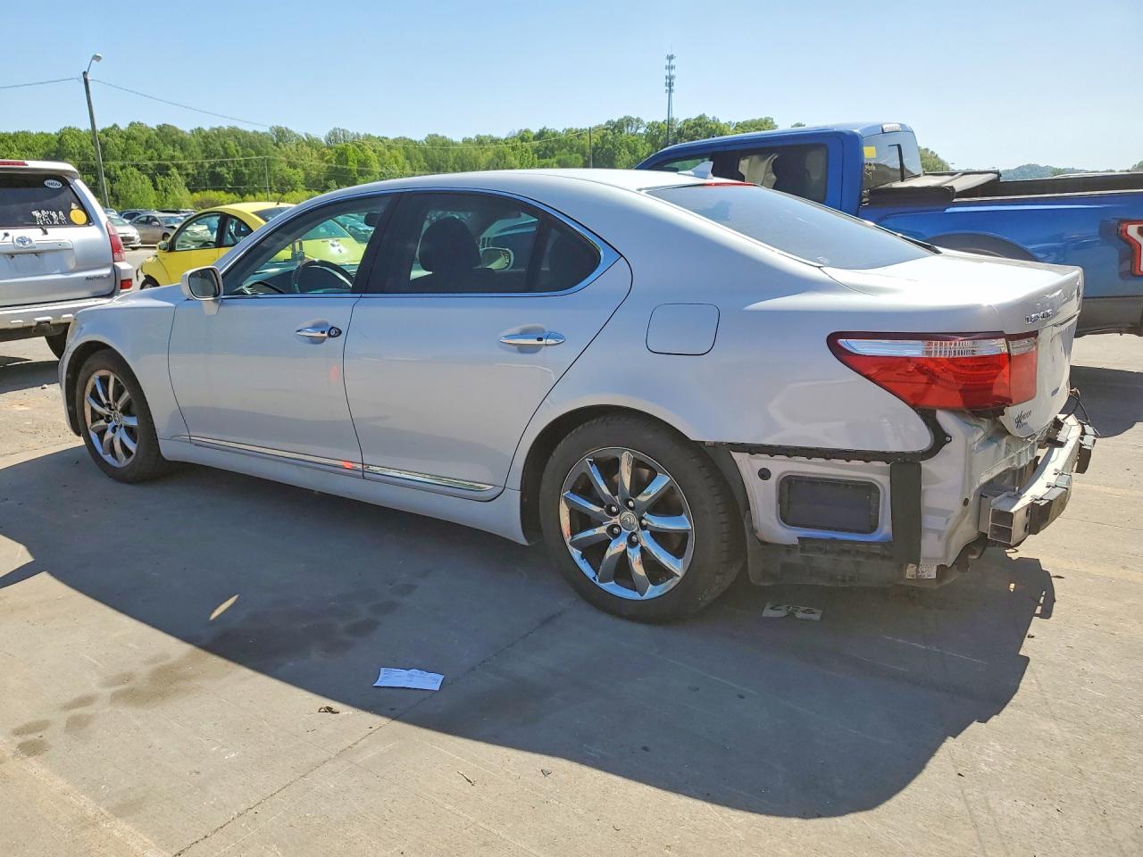 Lexus LS 460