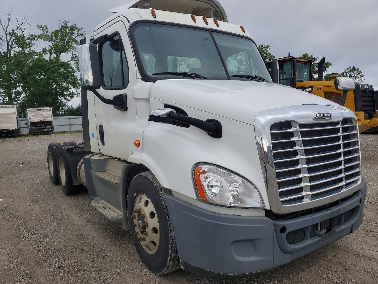 Freightliner Cascadia 113