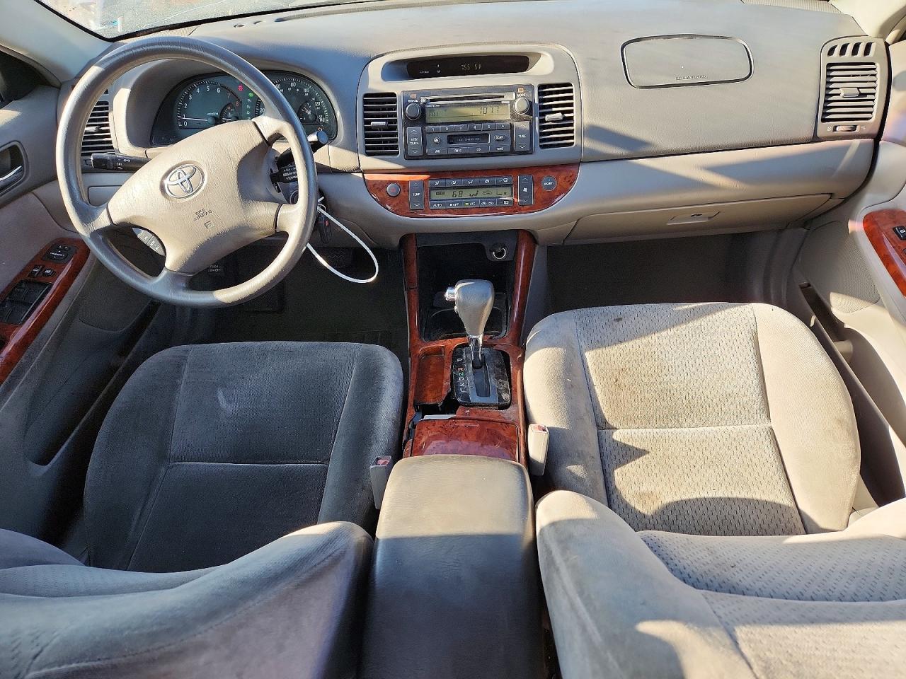 Toyota Camry Xle