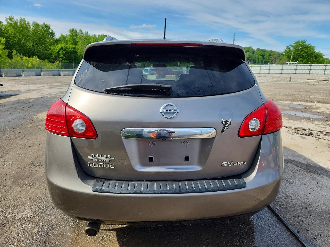 Nissan Rogue S