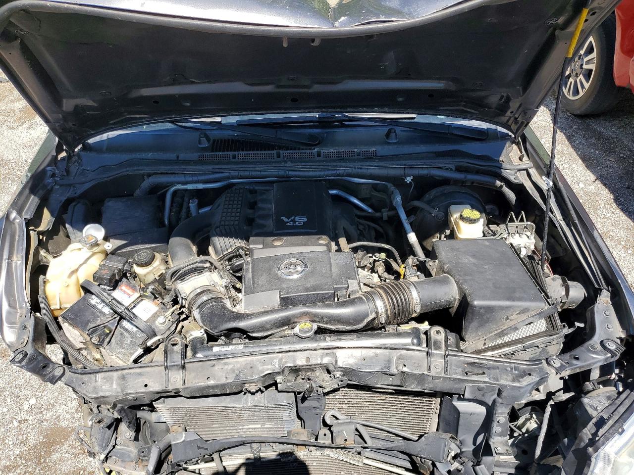 Nissan Frontier Sv