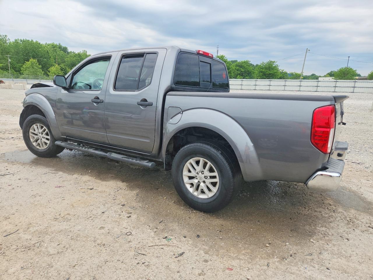 Nissan Frontier Sv