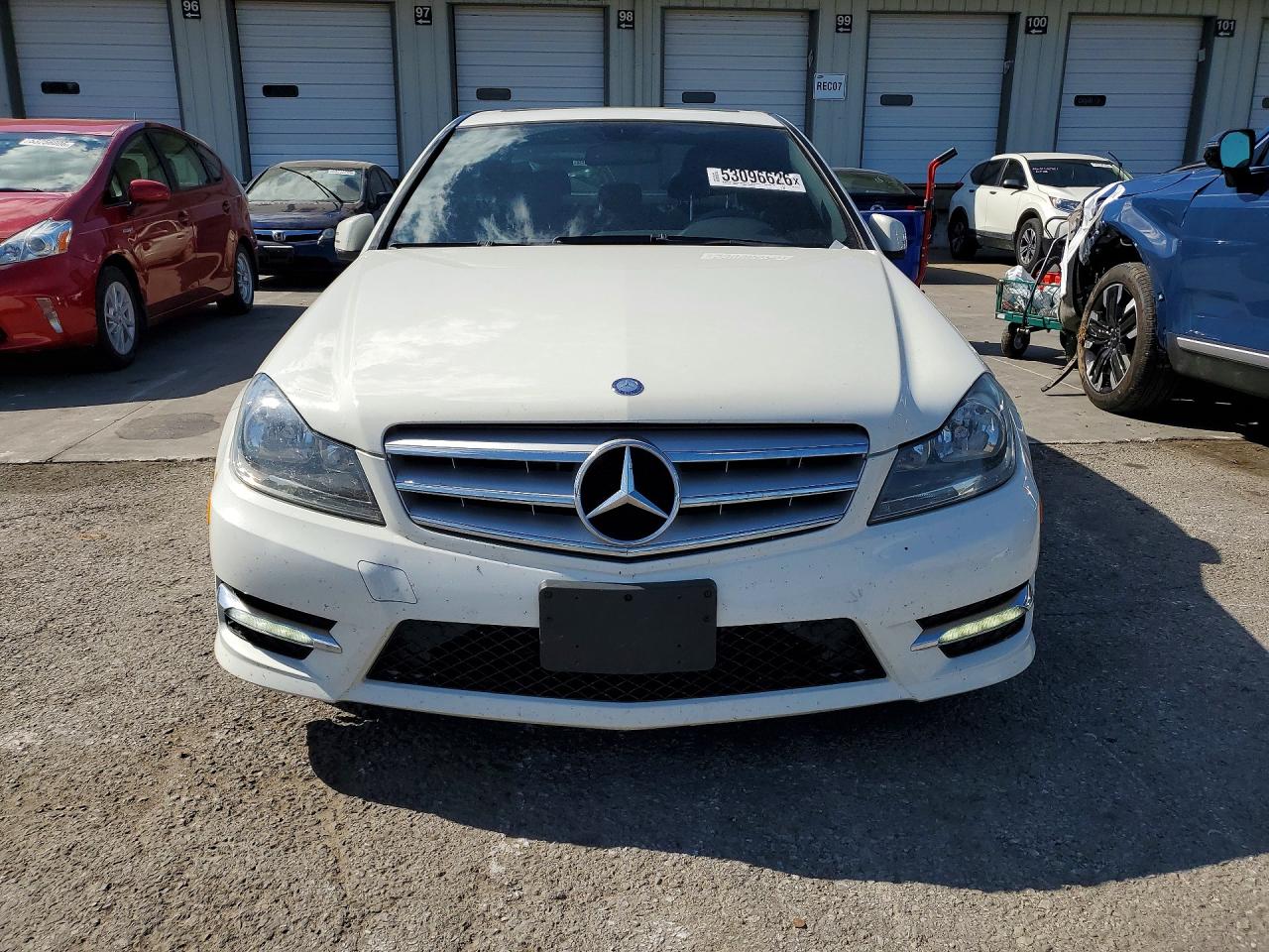 Mercedes-Benz C-Class 300 4matic