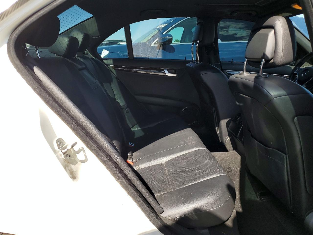 Mercedes-Benz C-Class 300 4matic